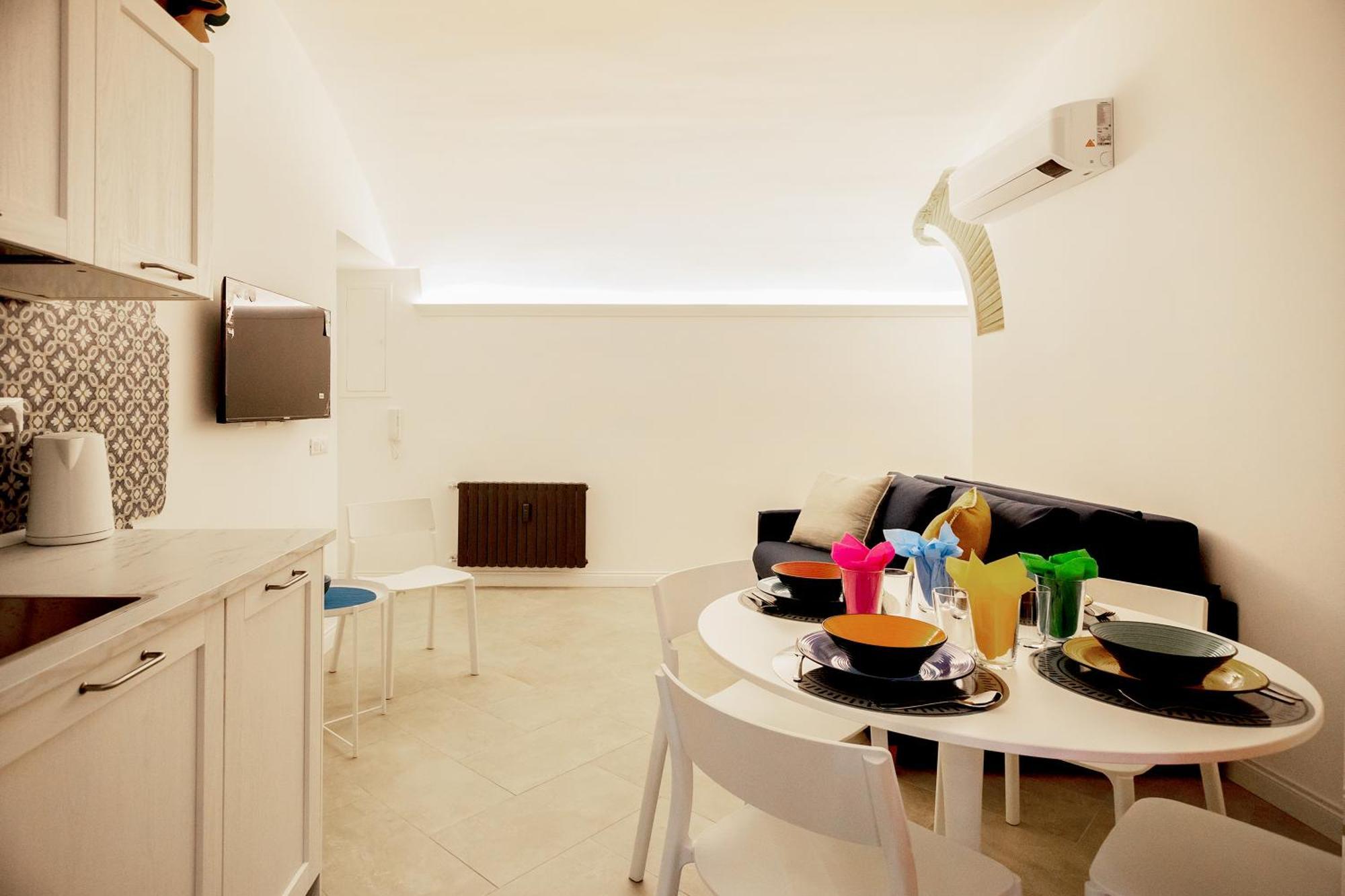 Live Roma - Chez Le Roi Luxury Apartment Экстерьер фото