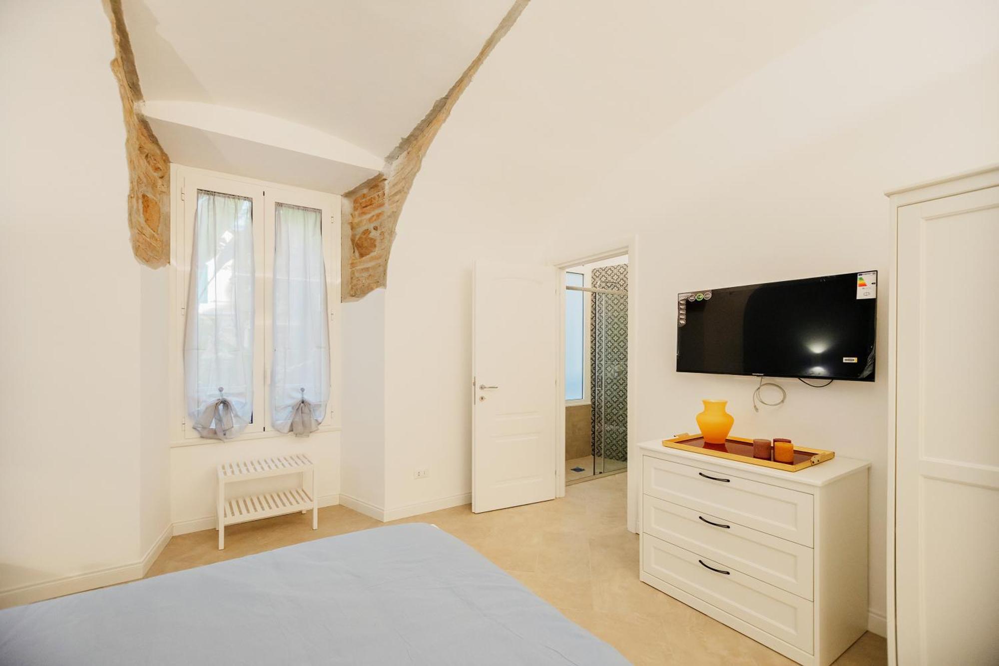 Live Roma - Chez Le Roi Luxury Apartment Экстерьер фото