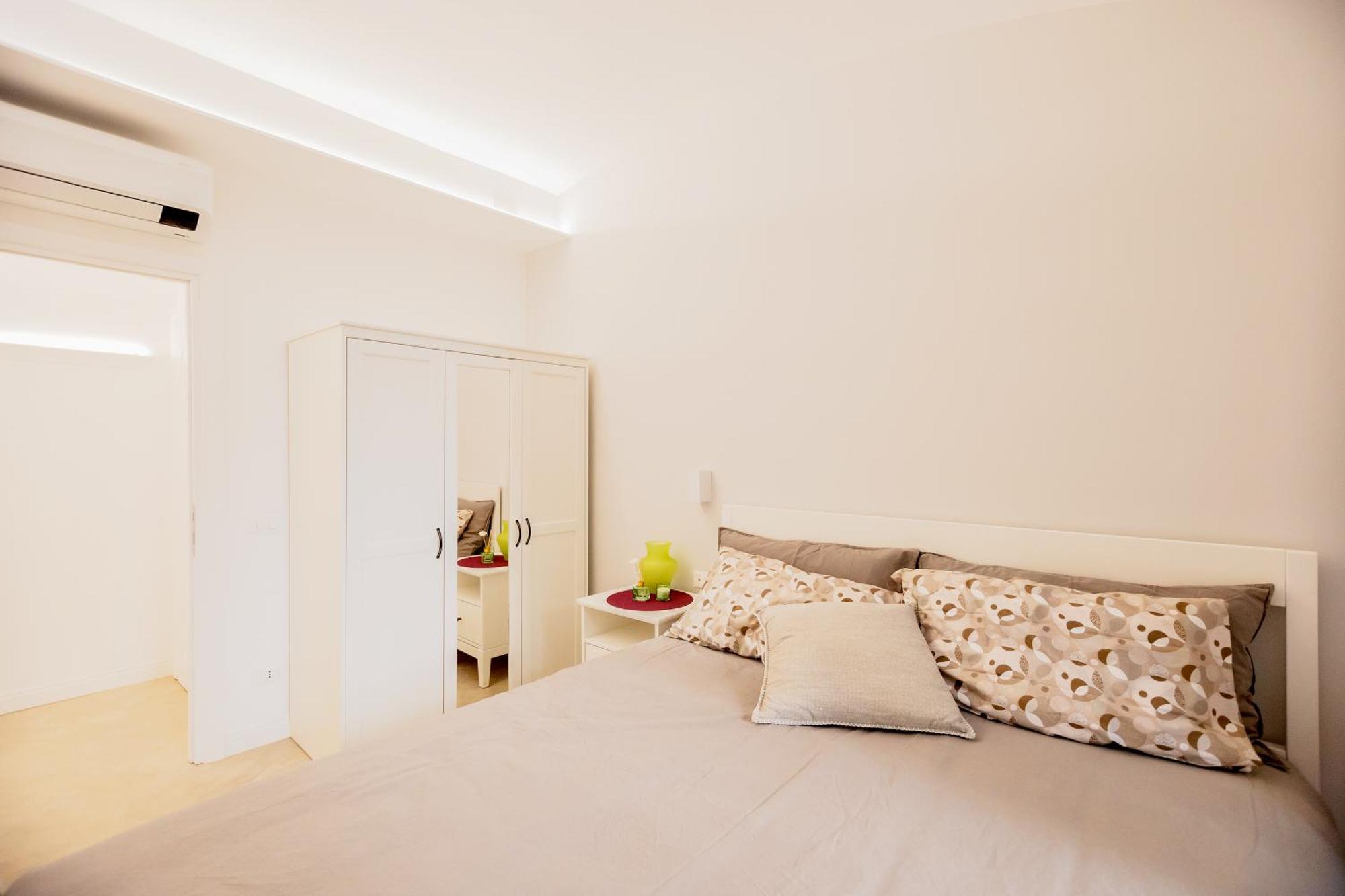 Live Roma - Chez Le Roi Luxury Apartment Экстерьер фото