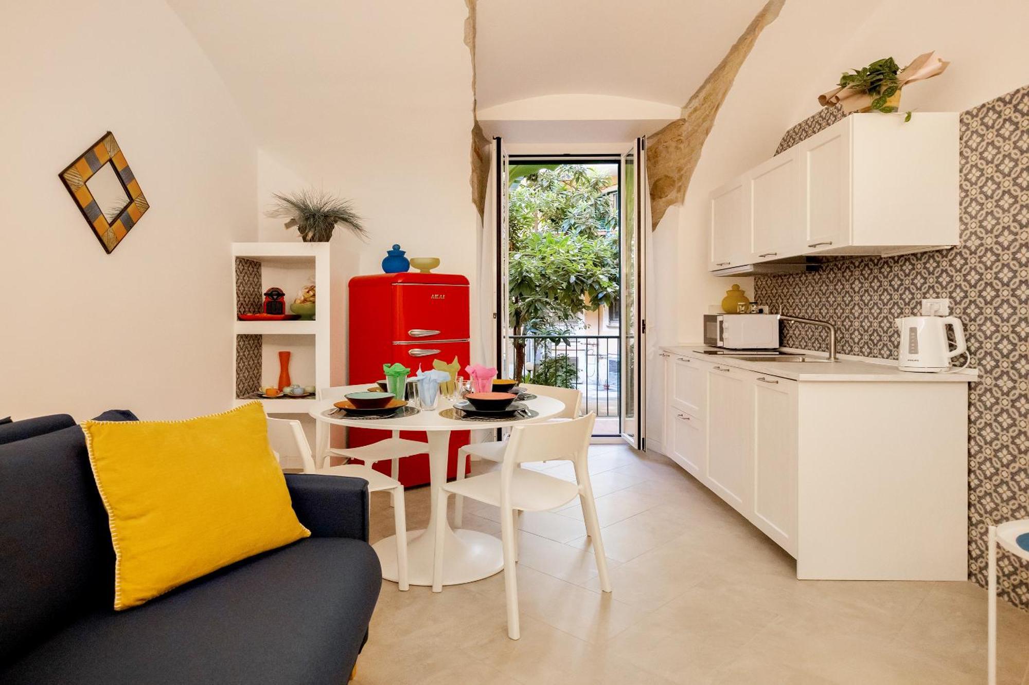 Live Roma - Chez Le Roi Luxury Apartment Экстерьер фото